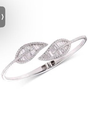 Sterling Silver Leaf Open Bangle Bracelet with Clear Stones - White